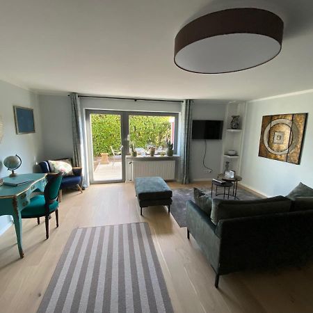 Schoene Wohnung Mit Ausblick Und Gartensitzplatz Lorrach Bagian luar foto